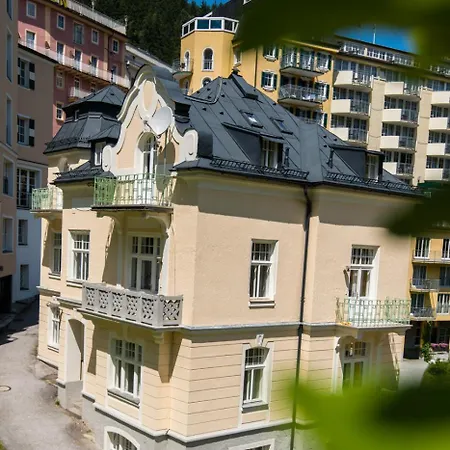 Apartment Casaneve *