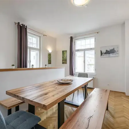 Villa Benedikt Apartment